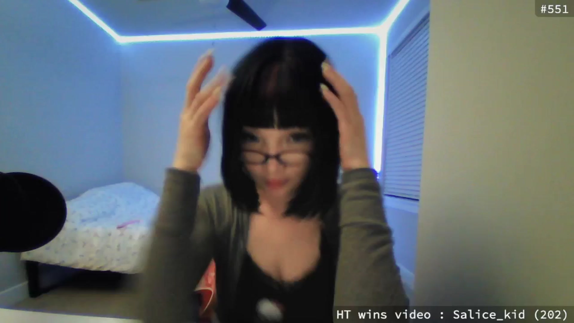 Gallery image thumbnail from meowgical's myfreecams stream on, 05/22/2025, 01:37 image 17 of 20