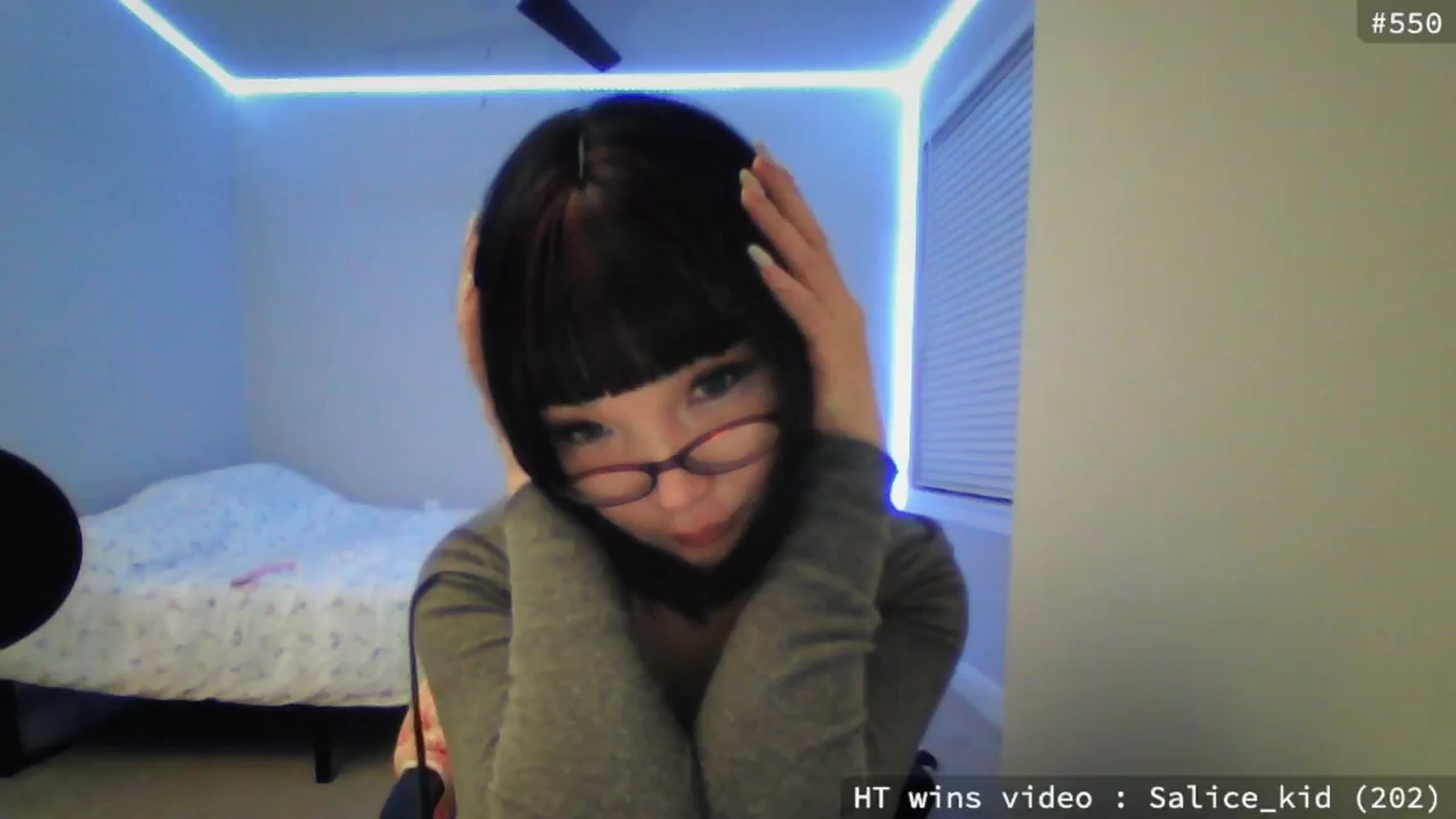 Gallery image thumbnail from meowgical's myfreecams stream on, 05/22/2025, 01:37 image 2 of 20