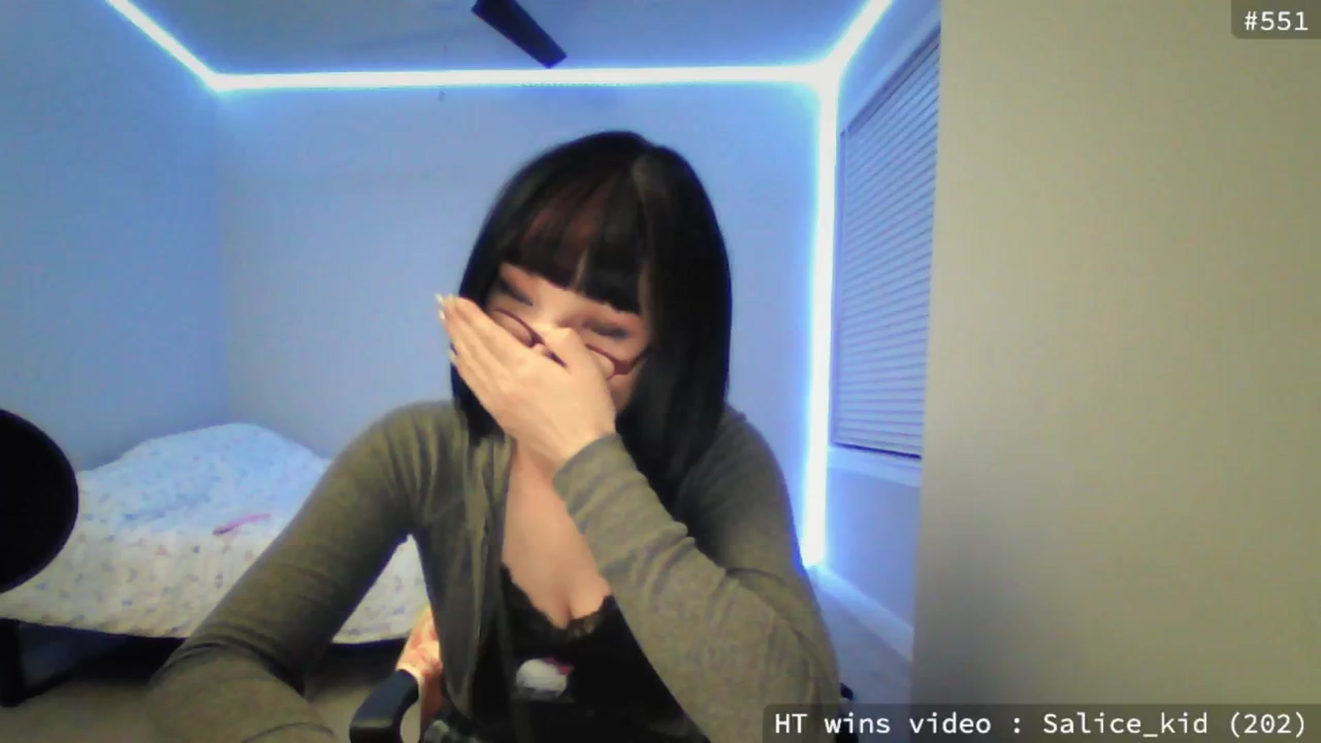 Gallery image thumbnail from meowgical's myfreecams stream on, 05/22/2025, 01:37 image 9 of 20