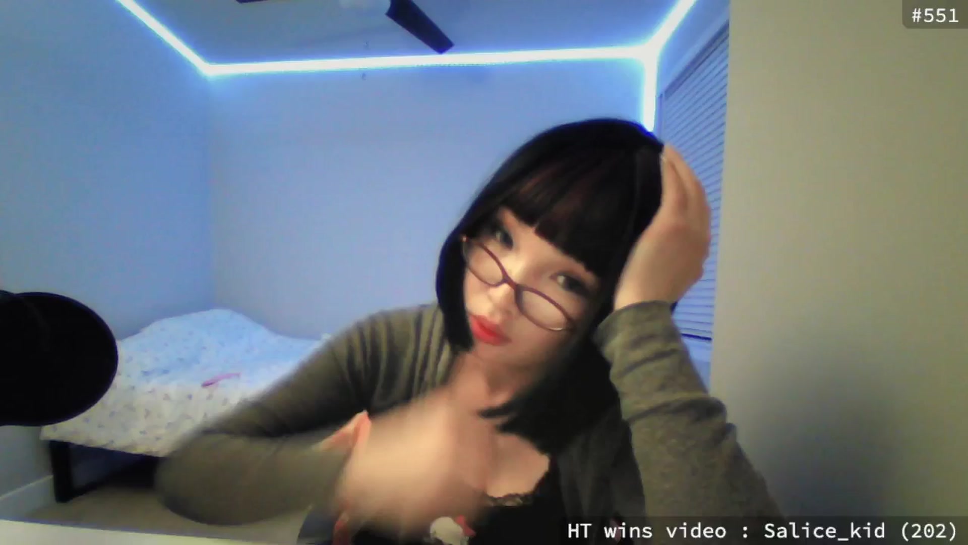 Gallery image thumbnail from meowgical's myfreecams stream on, 05/22/2025, 01:37 image 20 of 20