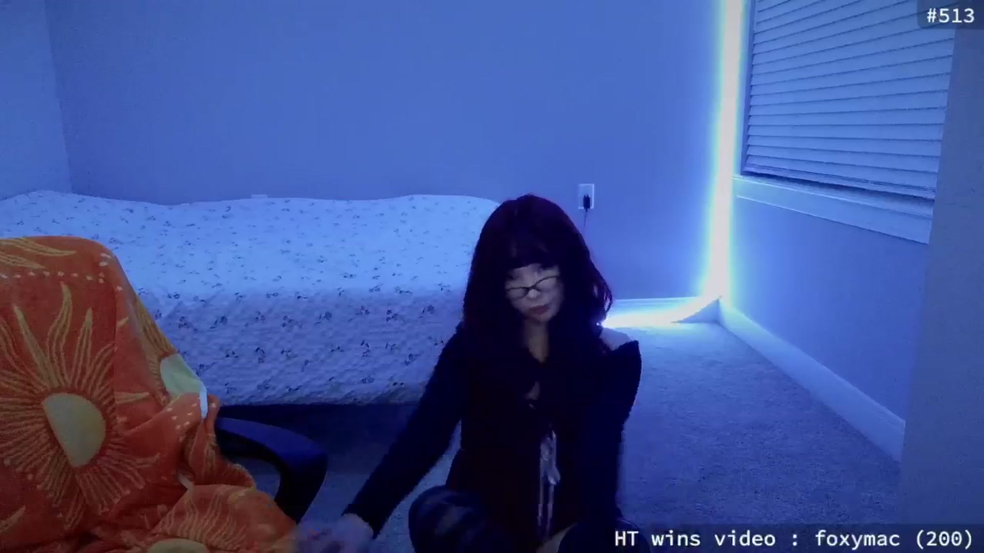 Gallery image thumbnail from meowgical's myfreecams stream on, 05/24/2025, 02:31 image 9 of 20