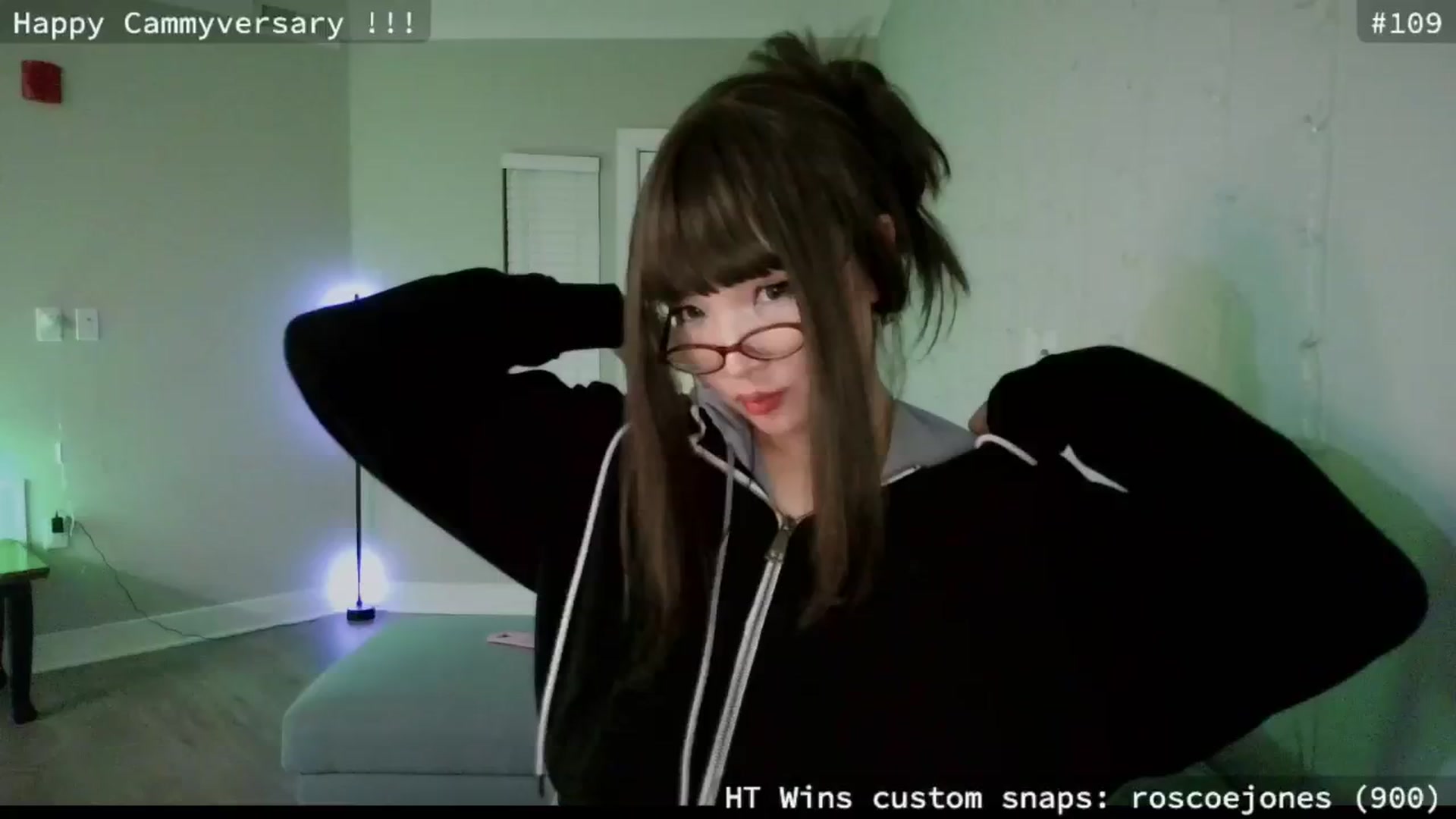 Gallery image thumbnail from meowgical's myfreecams stream on, 06/17/2025, 04:43 image 7 of 20