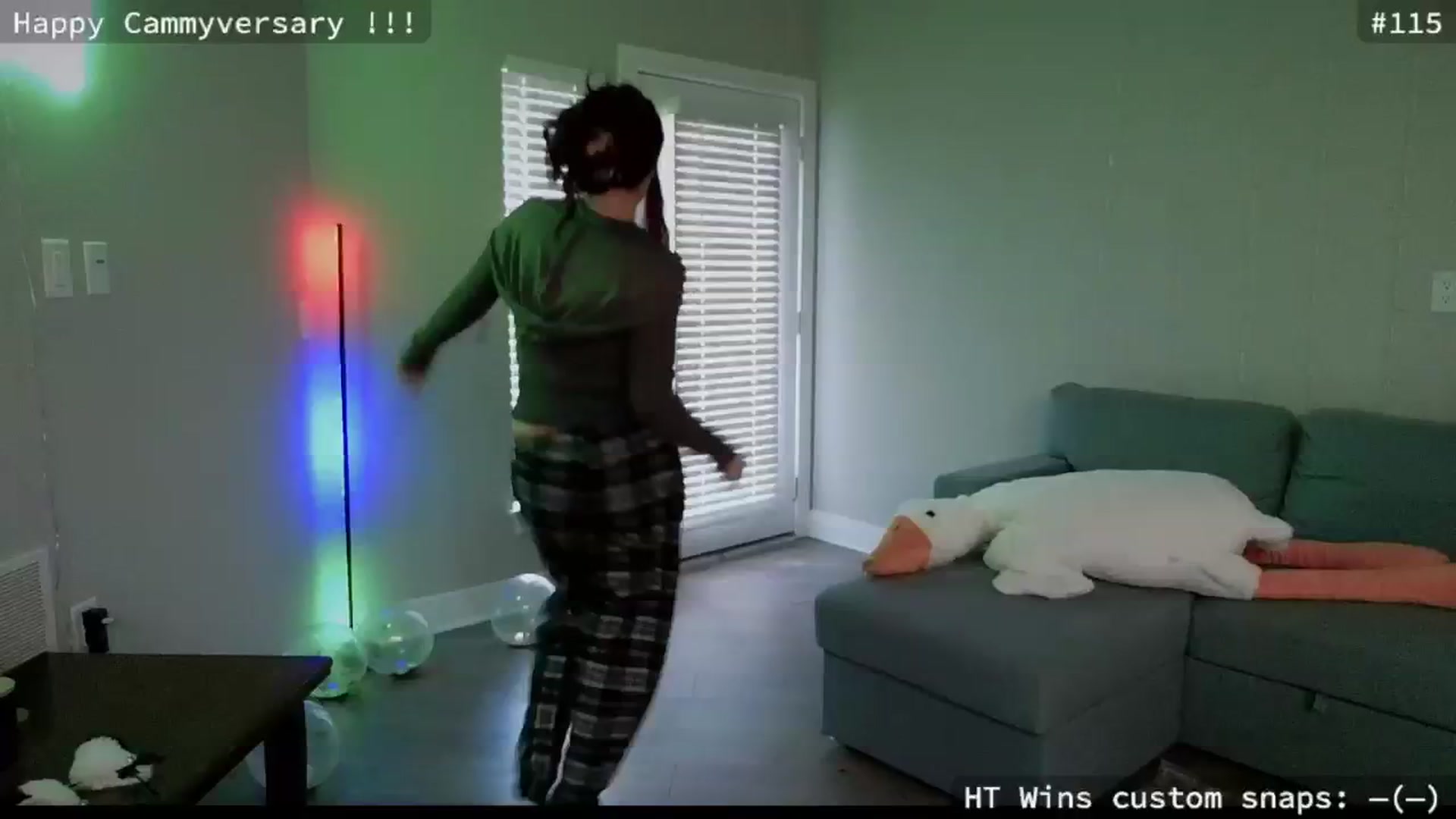 Gallery image thumbnail from meowgical's myfreecams stream on, 06/18/2025, 24:05 image 5 of 20