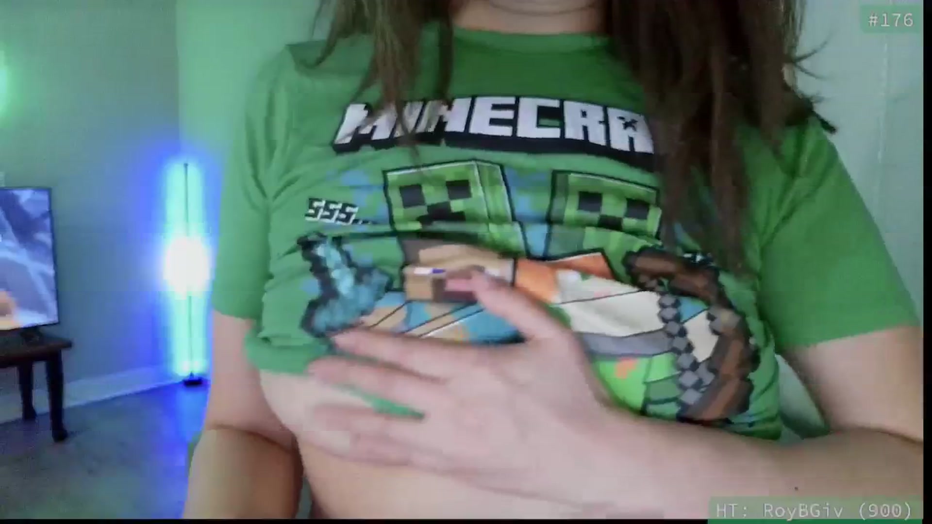 Gallery image thumbnail from meowgical's myfreecams stream on, 07/12/2025, 24:03 image 15 of 20