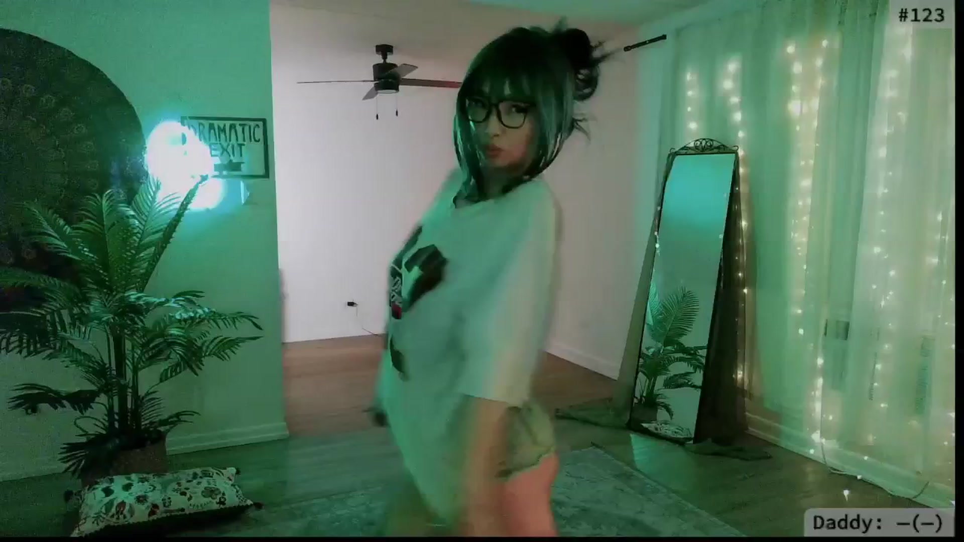 Gallery image thumbnail from meowgical's myfreecams stream on, 08/06/2025, 06:41 image 1 of 20