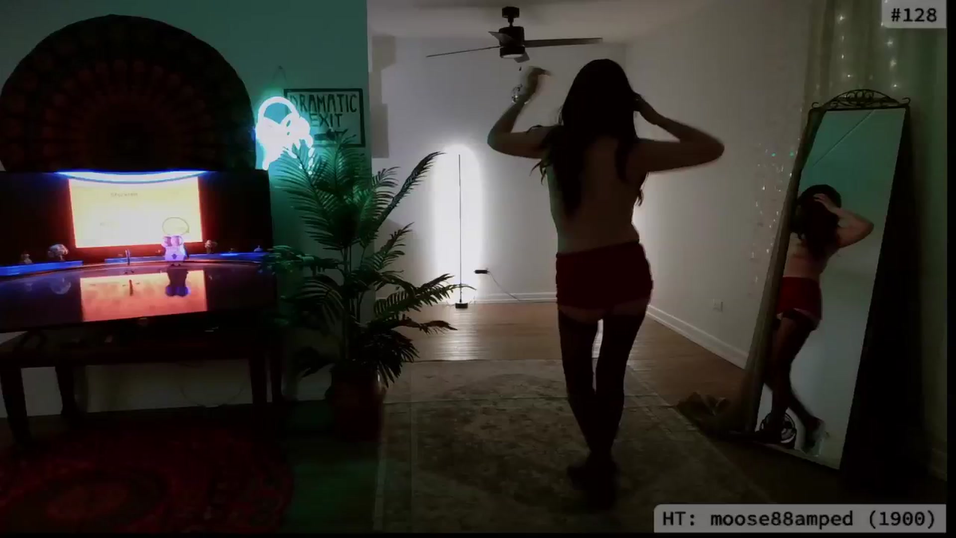 Gallery image thumbnail from meowgical's myfreecams stream on, 08/17/2025, 04:43 image 9 of 20
