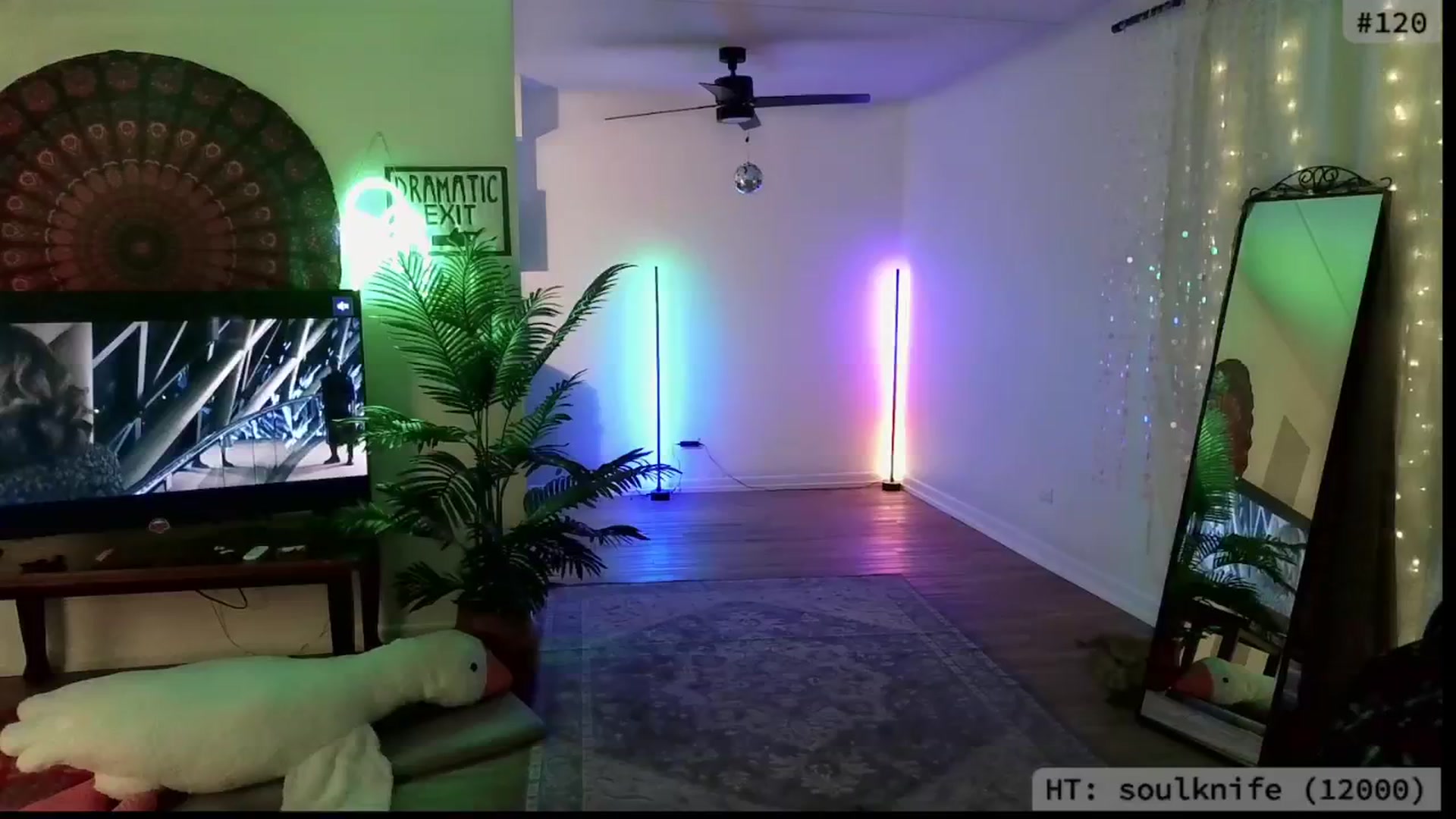 Gallery image thumbnail from meowgical's myfreecams stream on, 08/18/2025, 04:55 image 7 of 20