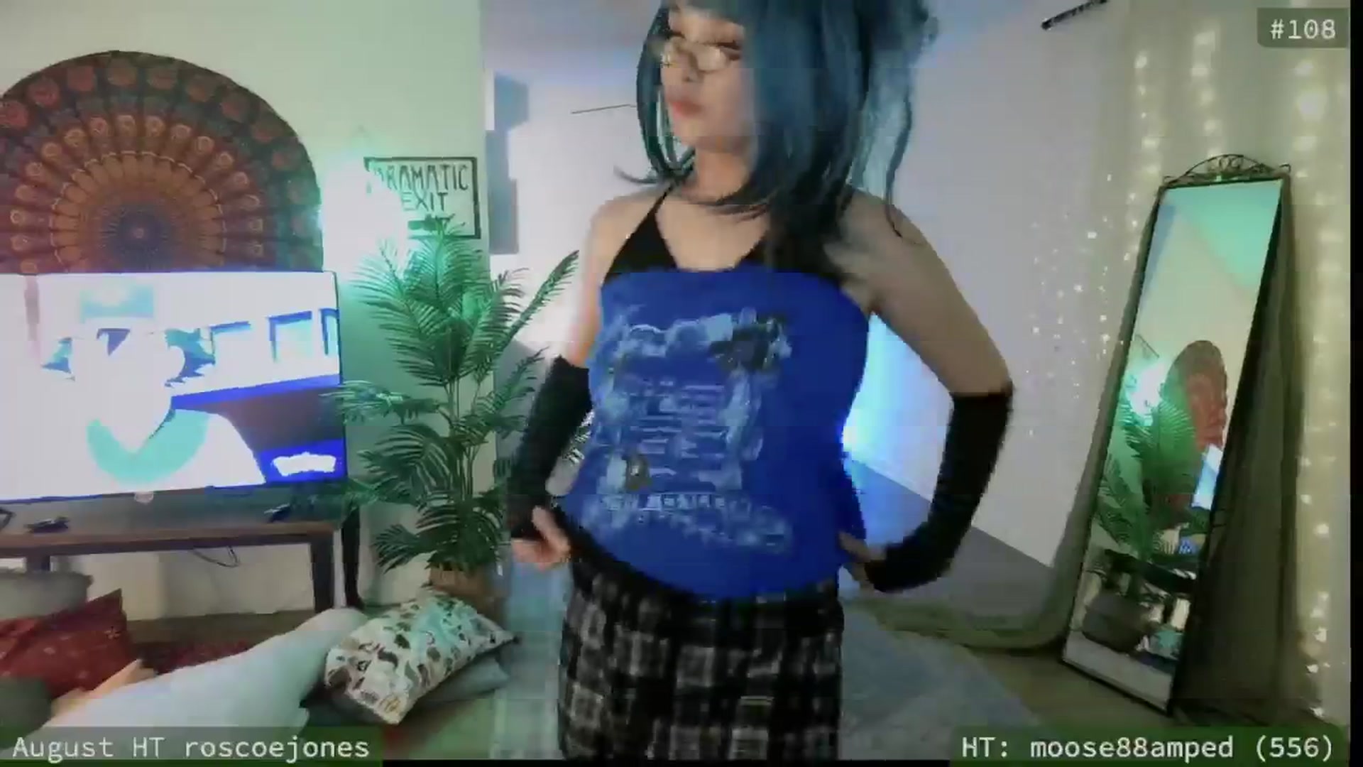 Gallery image thumbnail from meowgical's myfreecams stream on, 08/25/2025, 03:56 image 12 of 20