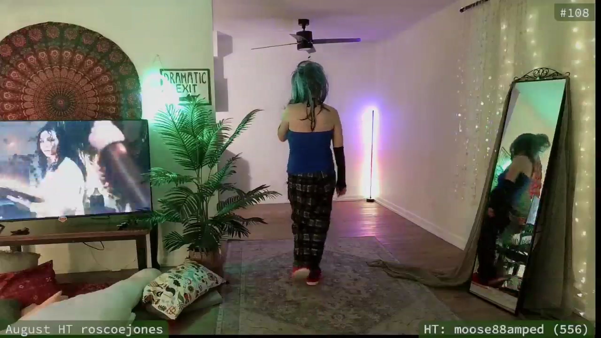 Gallery image thumbnail from meowgical's myfreecams stream on, 08/25/2025, 03:56 image 16 of 20