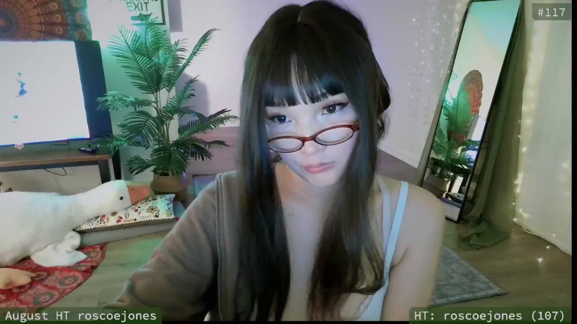 Gallery image thumbnail from meowgical's myfreecams stream on, 08/28/2025, 03:56 image 15 of 20