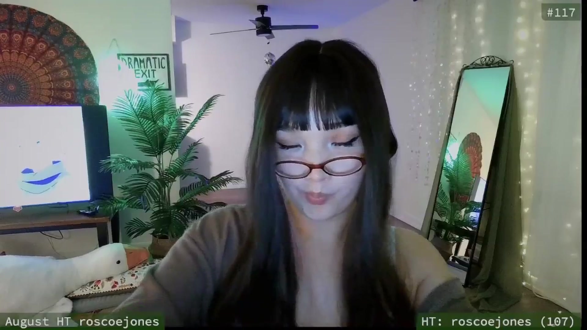 Gallery image thumbnail from meowgical's myfreecams stream on, 08/28/2025, 03:56 image 18 of 20