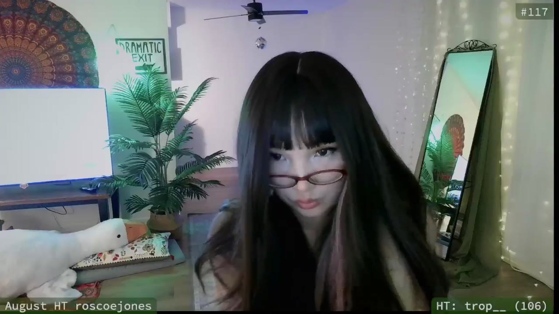 Gallery image thumbnail from meowgical's myfreecams stream on, 08/28/2025, 03:56 image 4 of 20