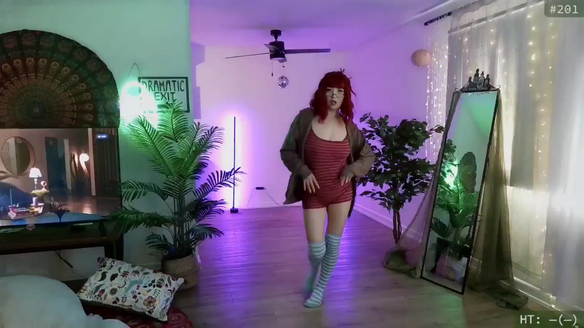 Gallery image thumbnail from meowgical's myfreecams stream on, 09/11/2025, 23:38 image 5 of 20