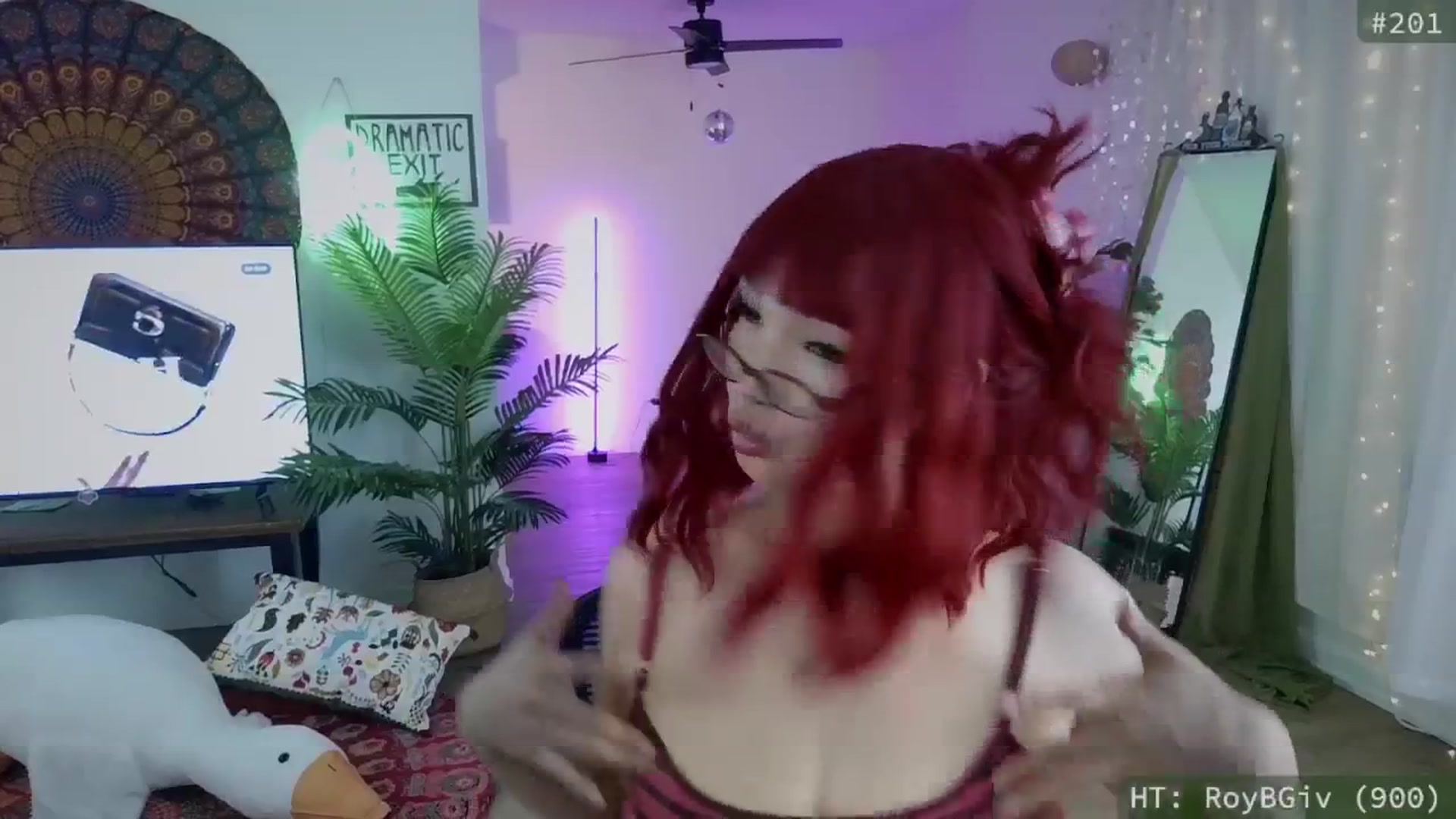 Gallery image thumbnail from meowgical's myfreecams stream on, 09/12/2025, 04:49 image 15 of 20