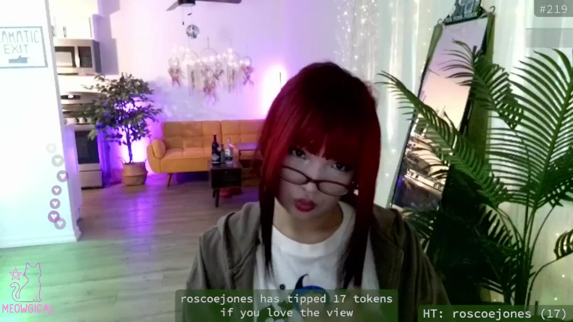 Gallery image thumbnail from meowgical's myfreecams stream on, 09/23/2025, 24:01 image 2 of 20