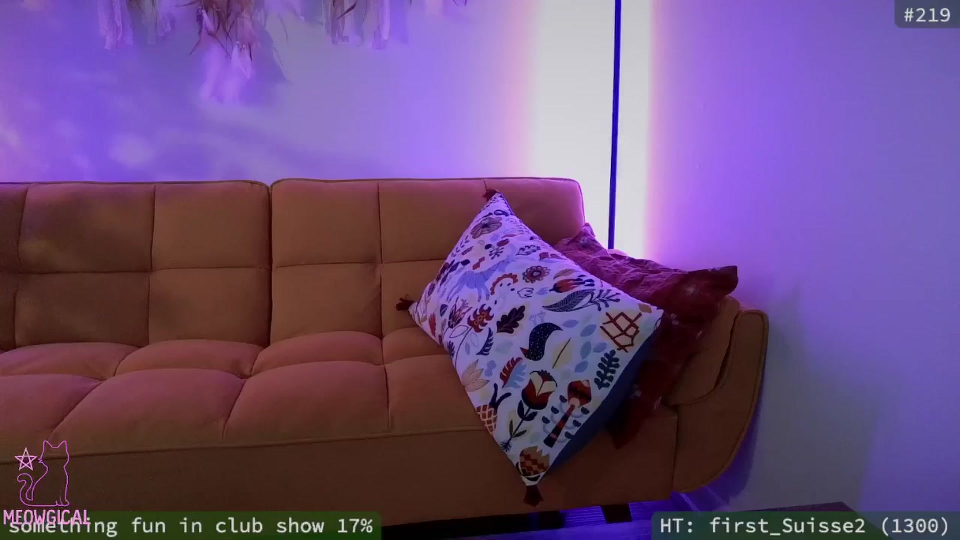 Gallery image thumbnail from meowgical's myfreecams stream on, 09/26/2025, 03:31 image 9 of 20