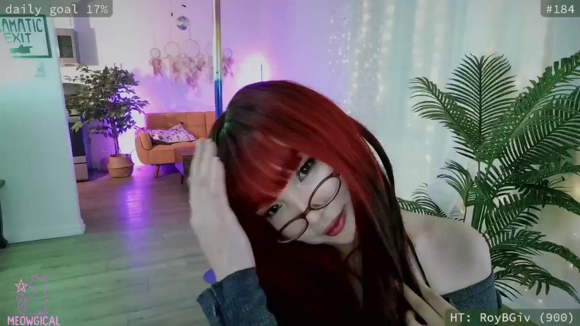 Gallery image thumbnail from meowgical's myfreecams stream on, 10/01/2025, 03:05 image 14 of 20