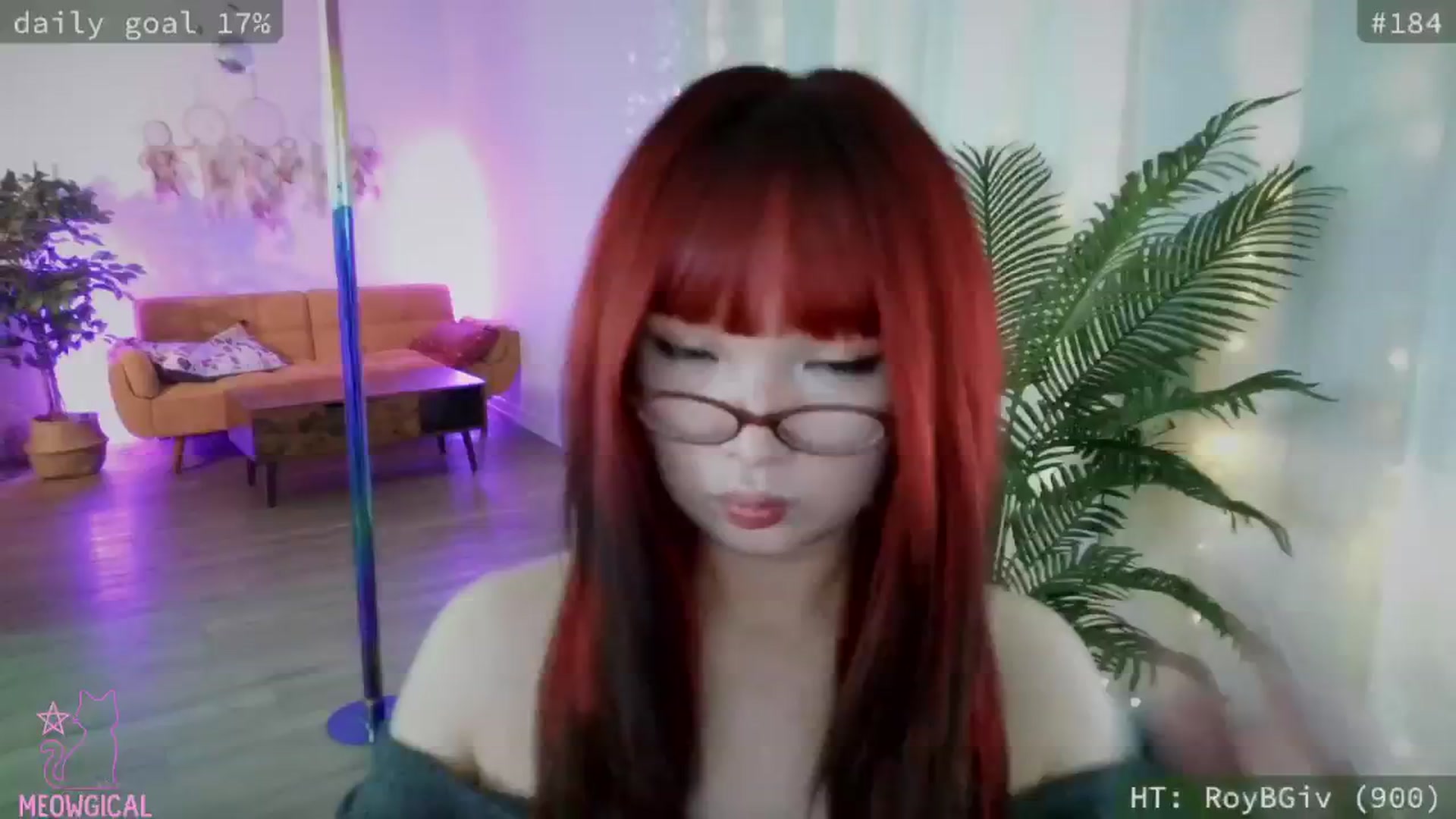 Gallery image thumbnail from meowgical's myfreecams stream on, 10/01/2025, 03:05 image 9 of 20