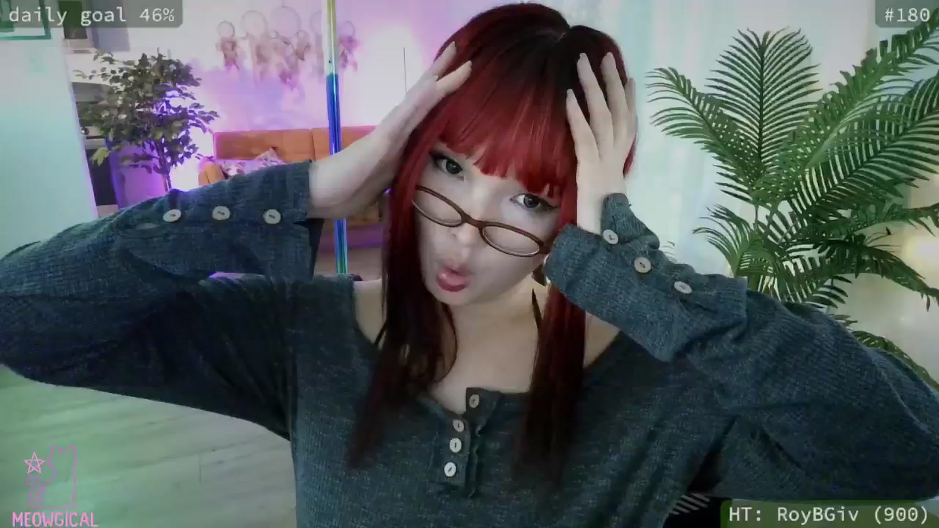 Gallery image thumbnail from meowgical's myfreecams stream on, 10/01/2025, 04:36 image 1 of 20