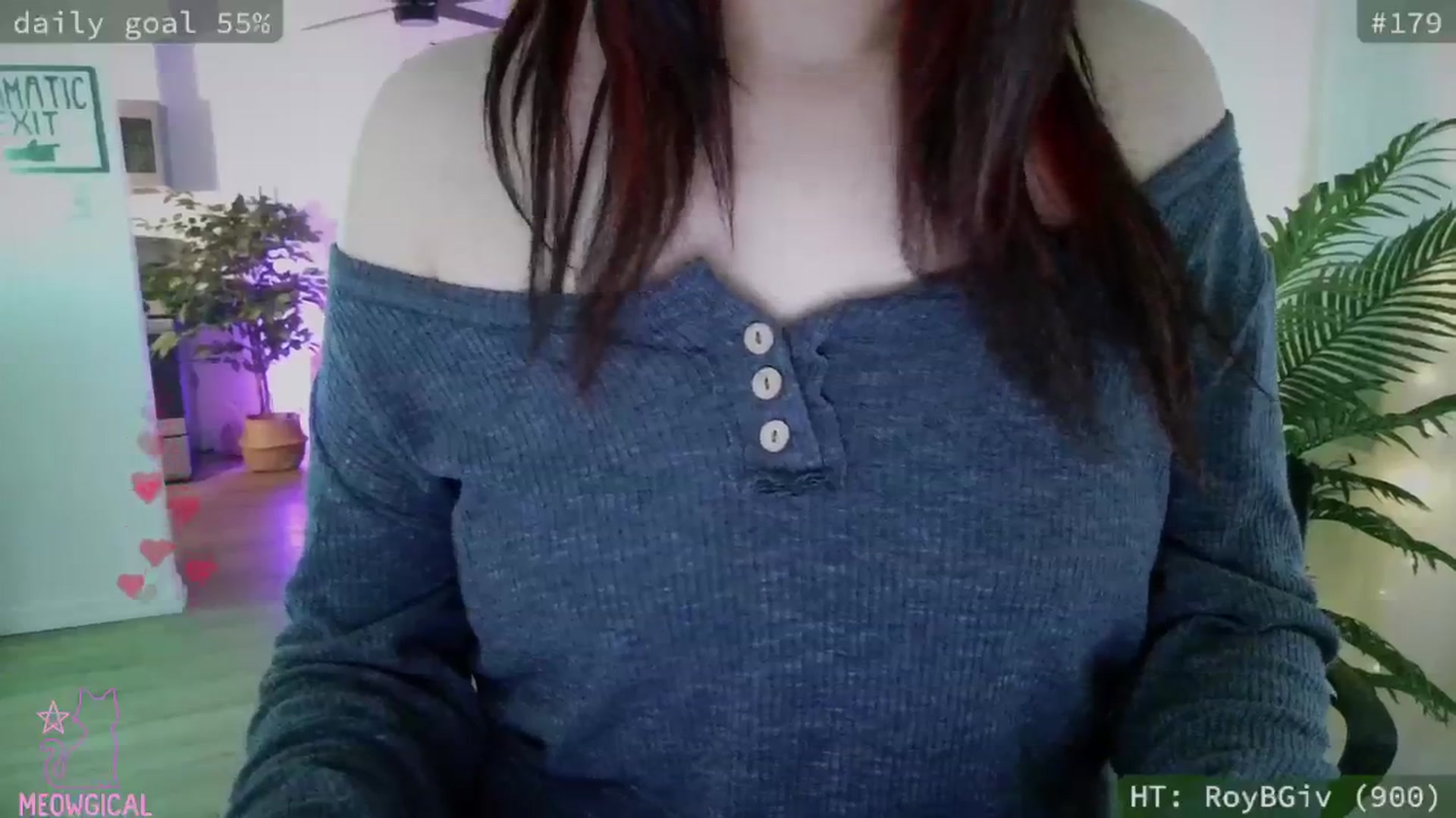 Gallery image thumbnail from meowgical's myfreecams stream on, 10/01/2025, 04:36 image 14 of 20