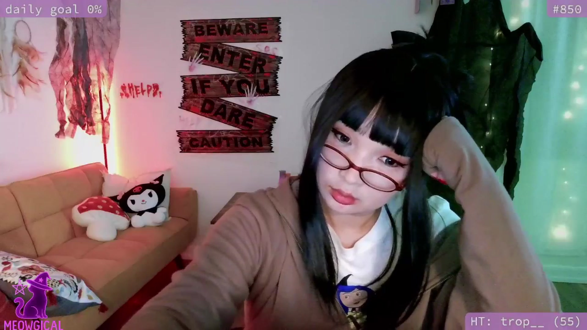 Gallery image thumbnail from meowgical's myfreecams stream on, 10/15/2025, 24:31 image 10 of 20