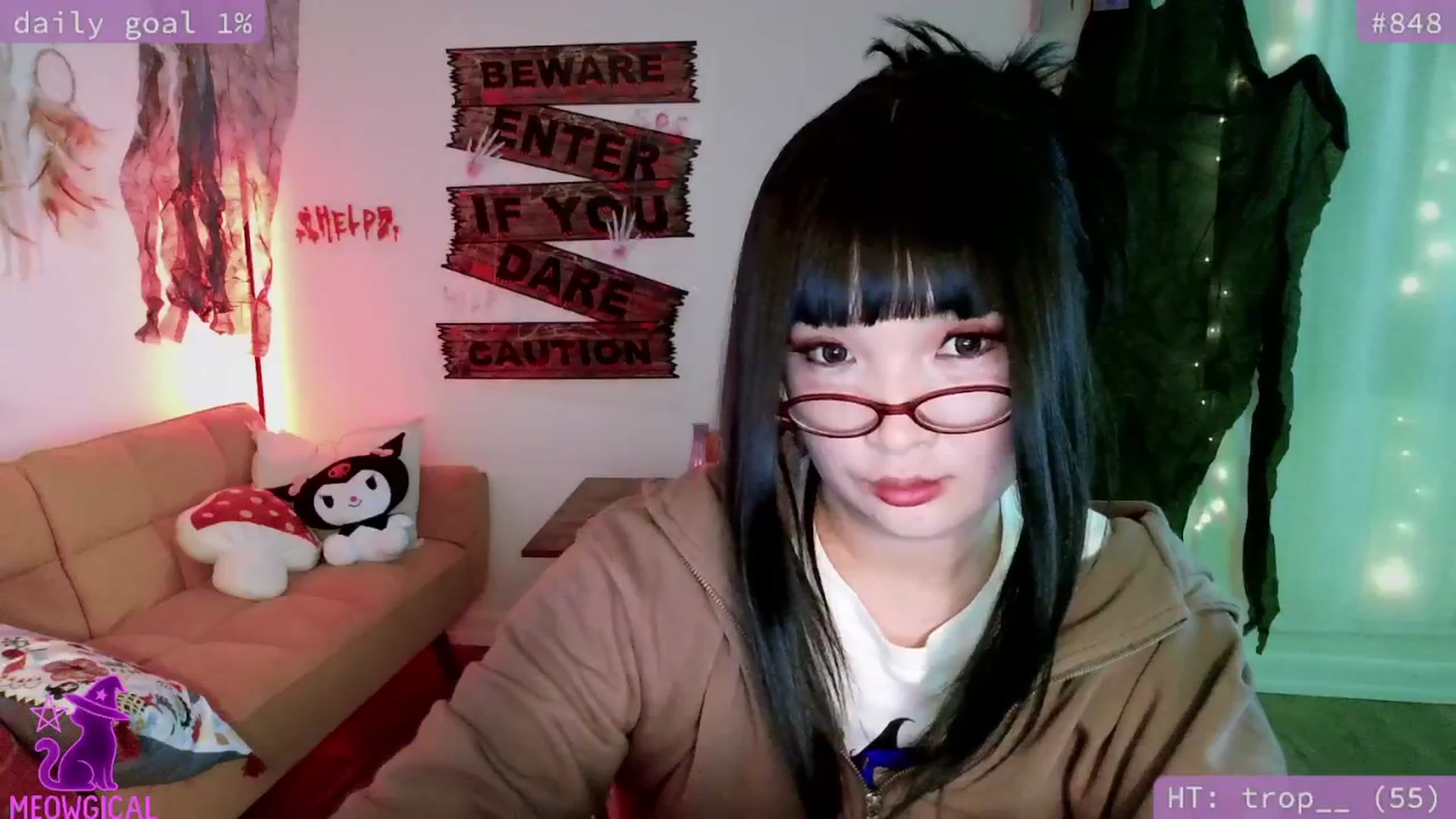Gallery image thumbnail from meowgical's myfreecams stream on, 10/15/2025, 24:31 image 13 of 20