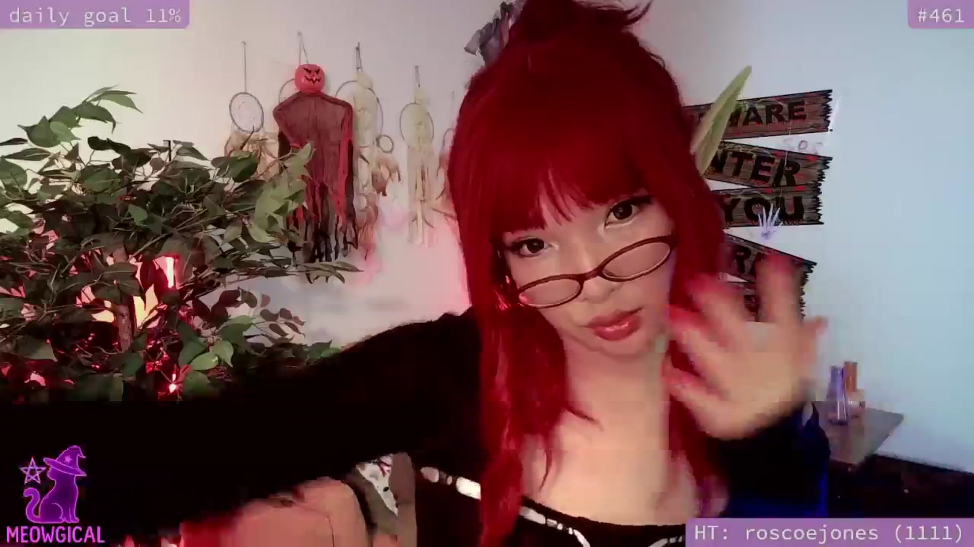 Gallery image thumbnail from meowgical's myfreecams stream on, 10/19/2025, 24:56 image 16 of 20