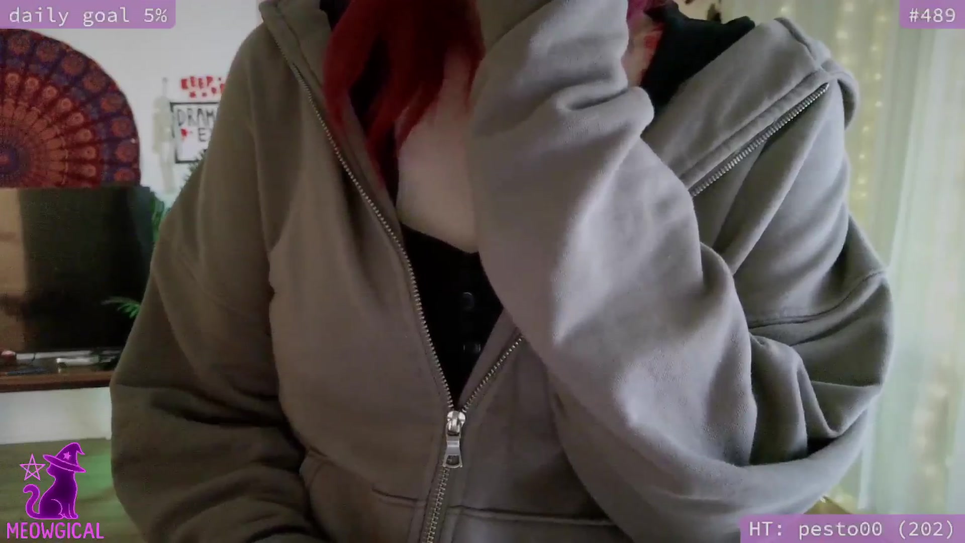 Gallery image thumbnail from meowgical's myfreecams stream on, 10/21/2025, 23:17 image 14 of 20