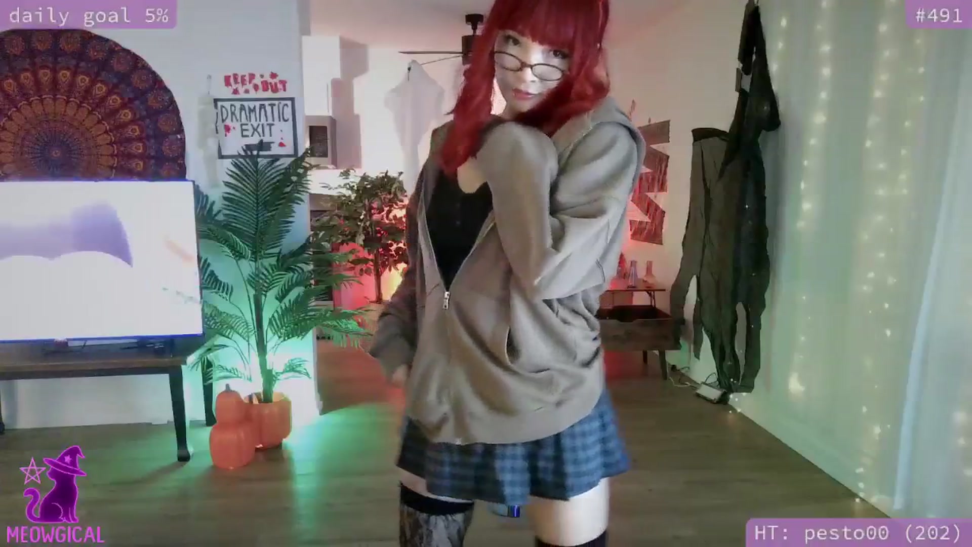 Gallery image thumbnail from meowgical's myfreecams stream on, 10/22/2025, 24:59 image 2 of 20