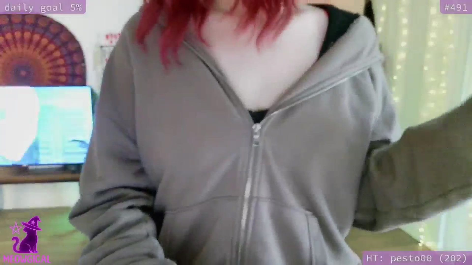 Gallery image thumbnail from meowgical's myfreecams stream on, 10/22/2025, 24:59 image 5 of 20