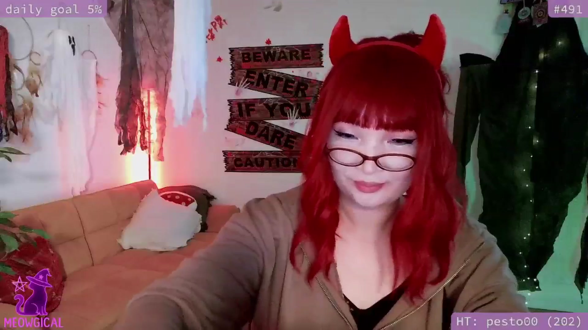 Gallery image thumbnail from meowgical's myfreecams stream on, 10/22/2025, 01:42 image 7 of 20