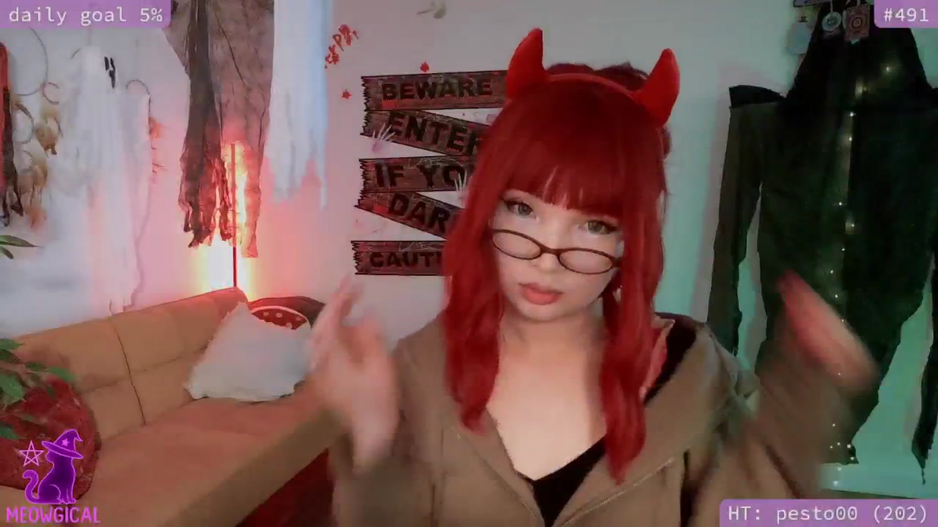 Gallery image thumbnail from meowgical's myfreecams stream on, 10/22/2025, 01:42 image 12 of 20