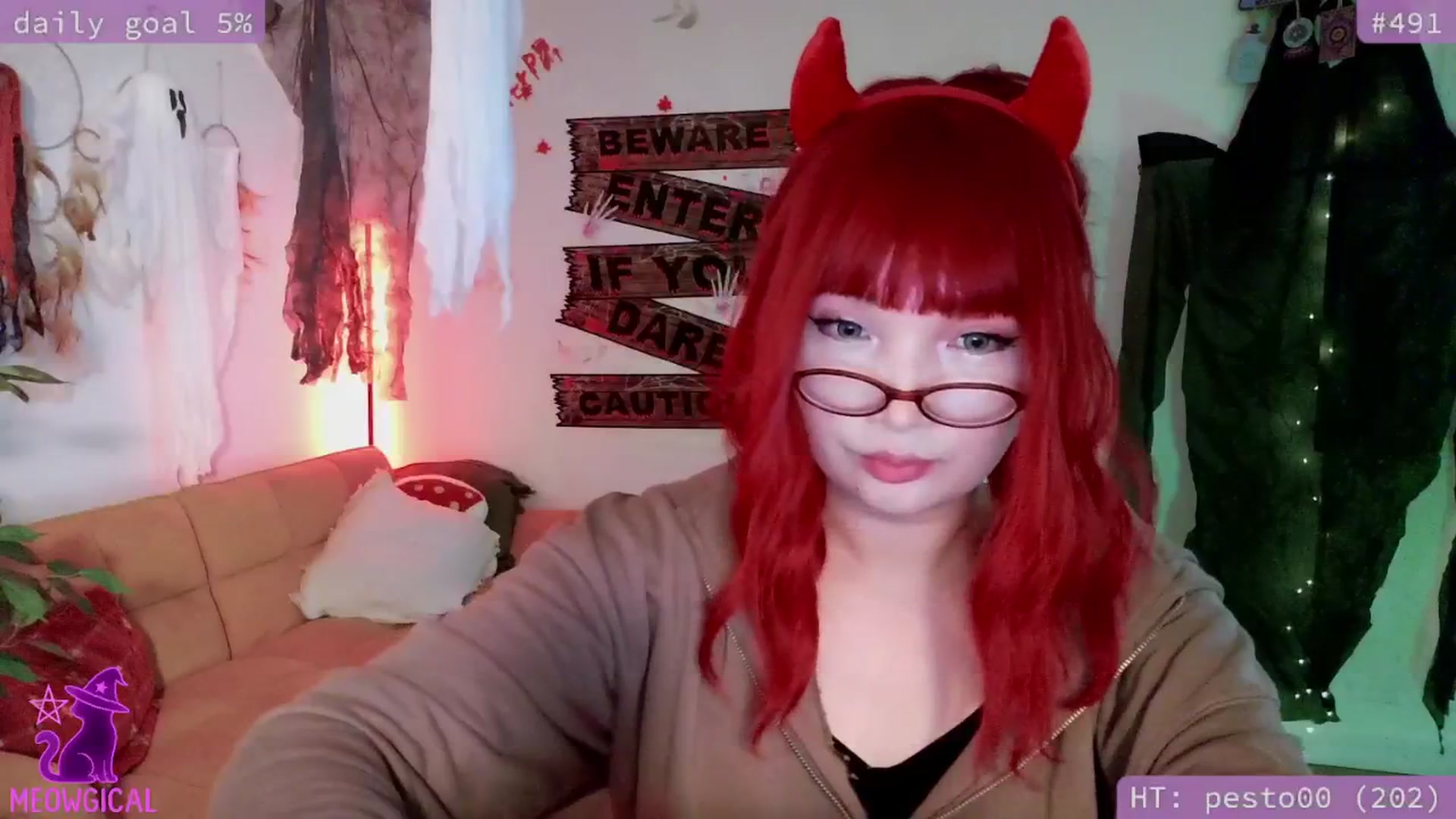 Gallery image thumbnail from meowgical's myfreecams stream on, 10/22/2025, 01:42 image 8 of 20