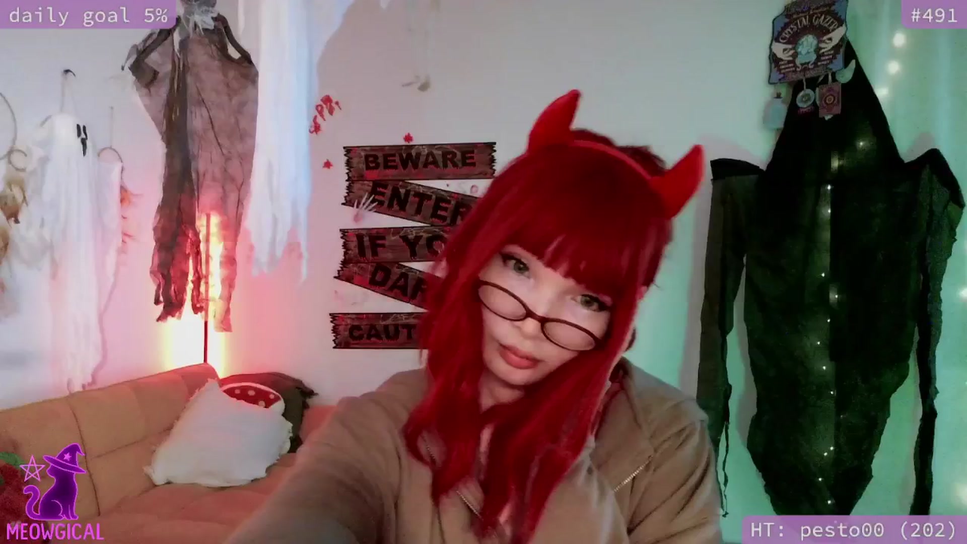 Gallery image thumbnail from meowgical's myfreecams stream on, 10/22/2025, 01:42 image 4 of 20