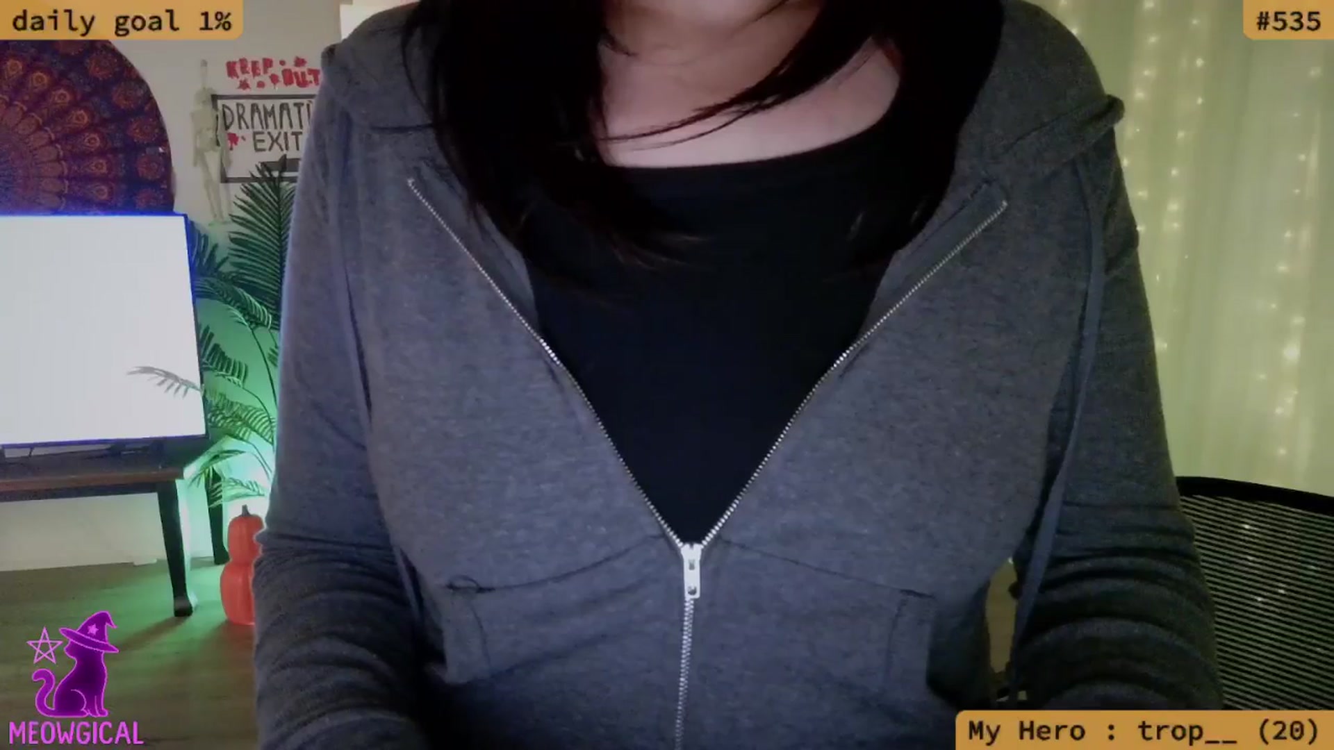 Gallery image thumbnail from meowgical's myfreecams stream on, 10/24/2025, 02:29 image 10 of 20