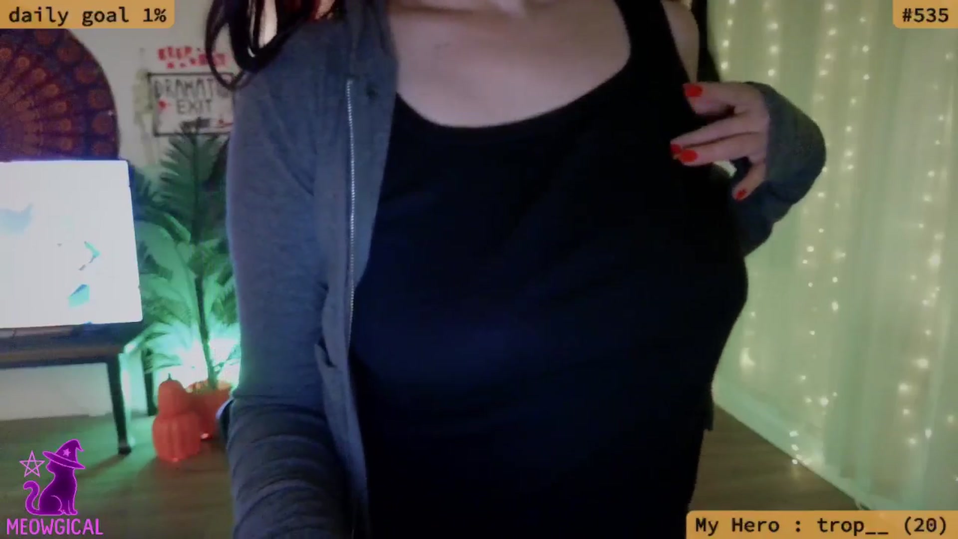 Gallery image thumbnail from meowgical's myfreecams stream on, 10/24/2025, 02:29 image 15 of 20