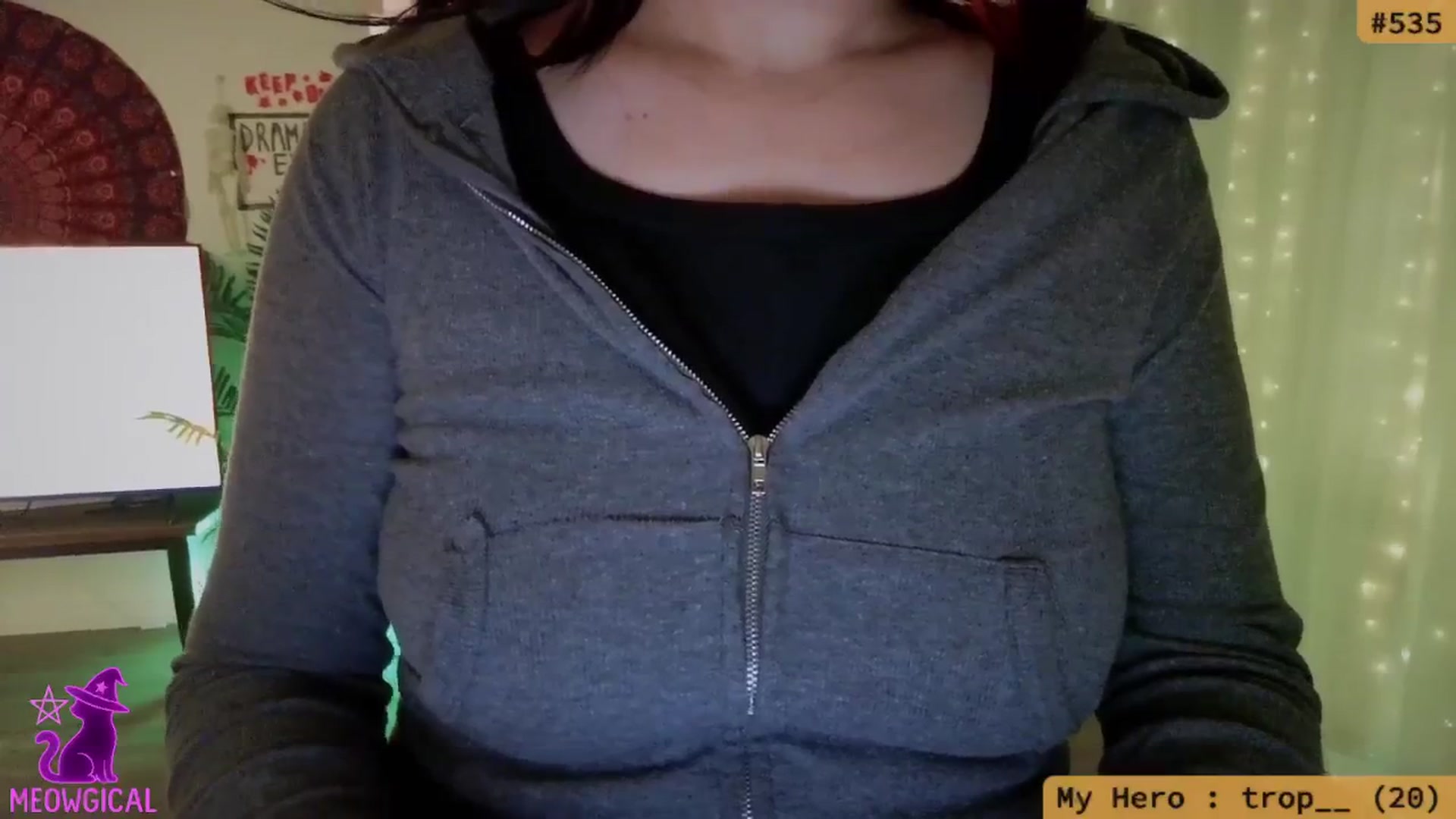 Gallery image thumbnail from meowgical's myfreecams stream on, 10/24/2025, 02:29 image 17 of 20