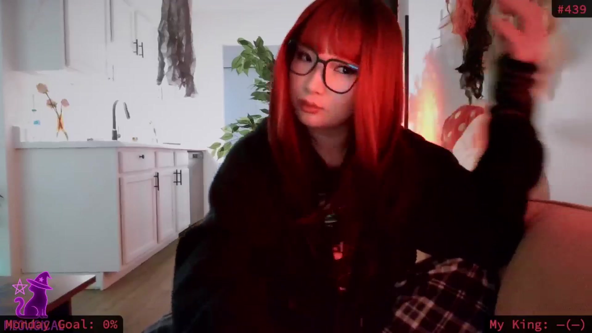 Gallery image thumbnail from meowgical's myfreecams stream on, 10/28/2025, 01:52 image 4 of 20