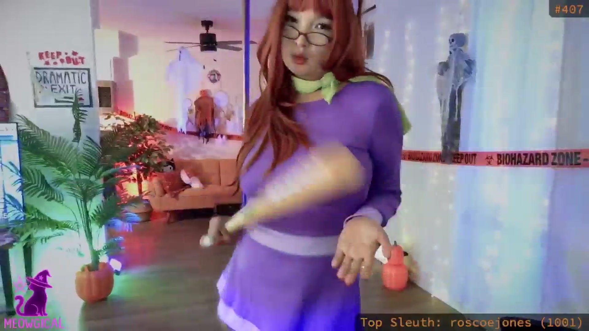Gallery image thumbnail from meowgical's myfreecams stream on, 10/31/2025, 03:09 image 14 of 20
