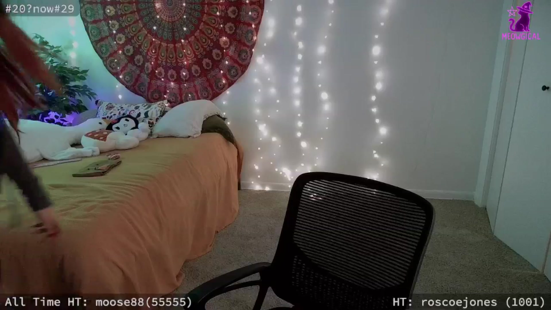 Gallery image thumbnail from meowgical's myfreecams stream on, 11/14/2025, 02:56 image 11 of 20