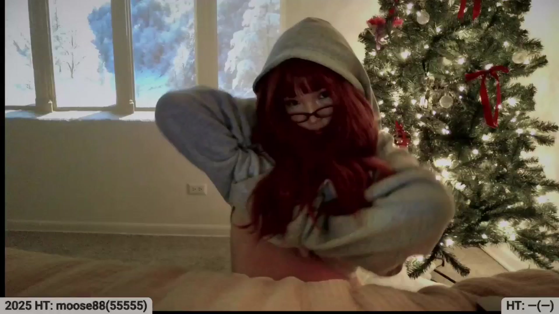 Gallery image thumbnail from meowgical's myfreecams stream on, 12/31/2025, 24:37 image 8 of 20