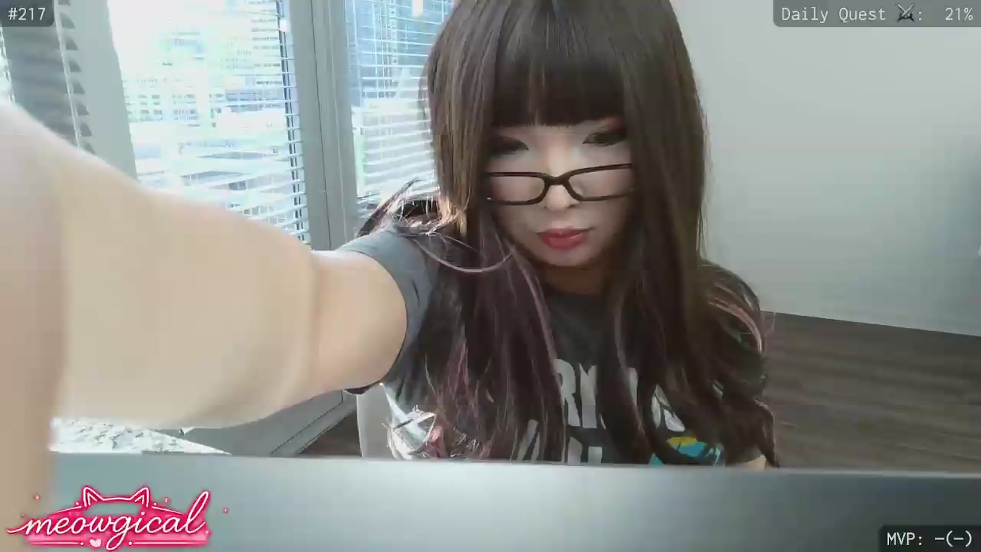 Gallery image thumbnail from meowgical's myfreecams stream on, 05/06/2026, 02:40 image 3 of 20