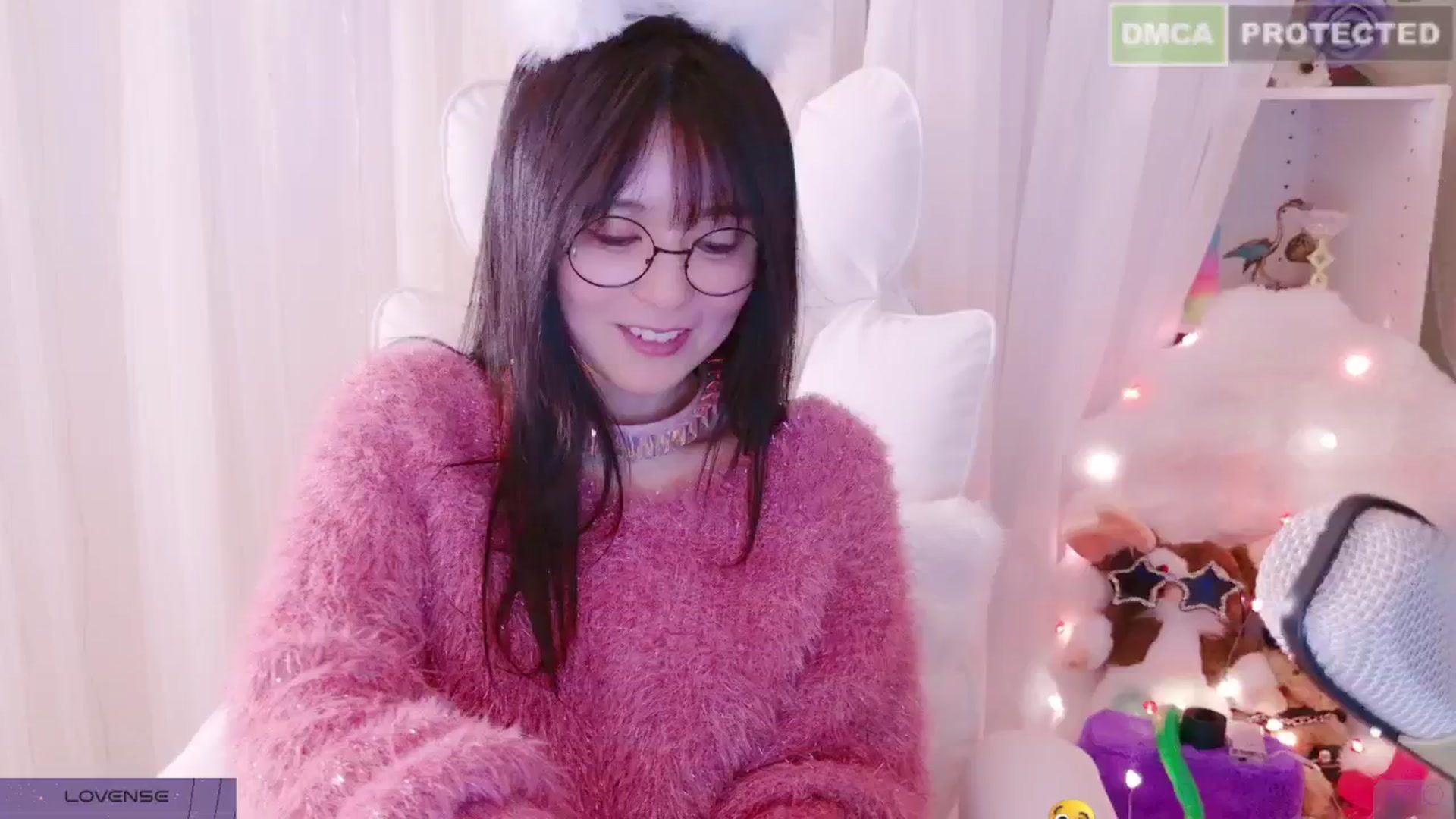 Gallery image thumbnail from meowpafupafu's myfreecams stream on, 03/01/2025, 07:04 image 16 of 20