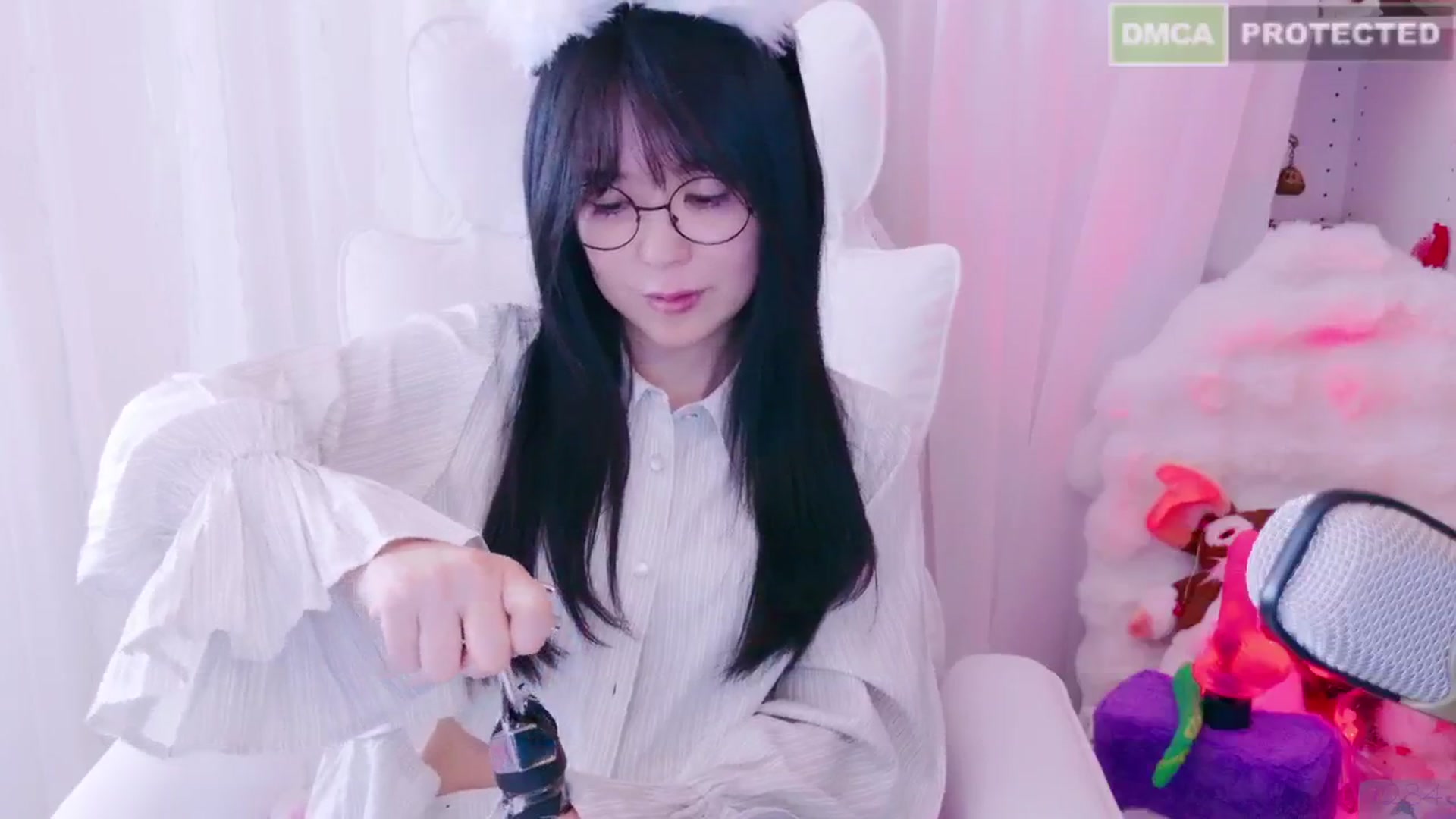 Gallery image thumbnail from meowpafupafu's myfreecams stream on, 03/02/2025, 06:17 image 9 of 20