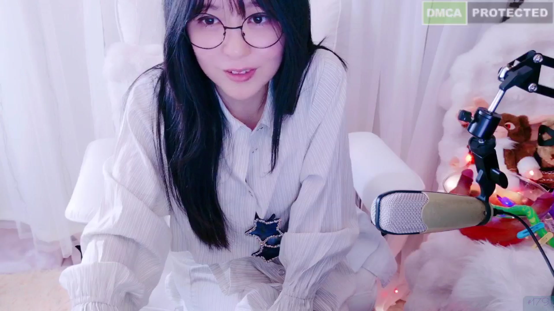 Gallery image thumbnail from meowpafupafu's myfreecams stream on, 03/02/2025, 09:22 image 10 of 20
