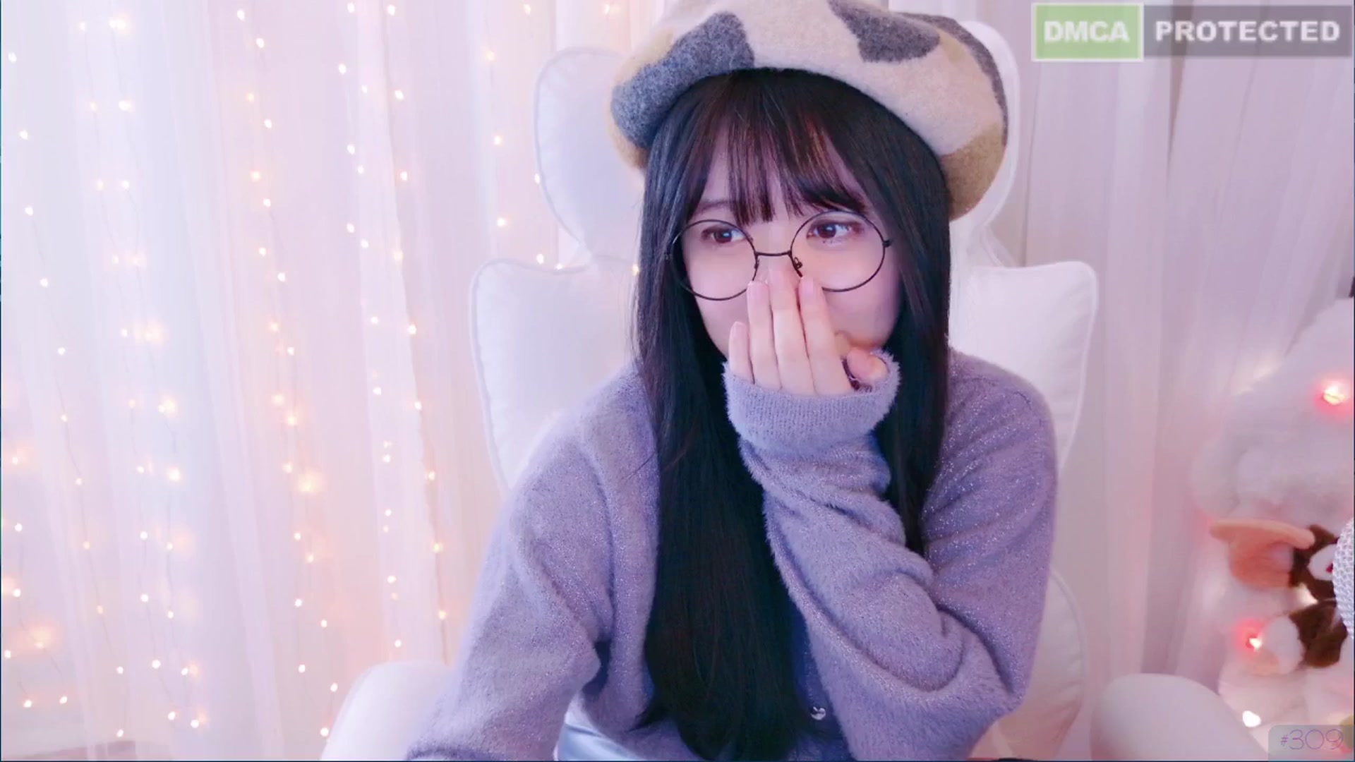 Gallery image thumbnail from meowpafupafu's myfreecams stream on, 03/09/2025, 09:17 image 6 of 20