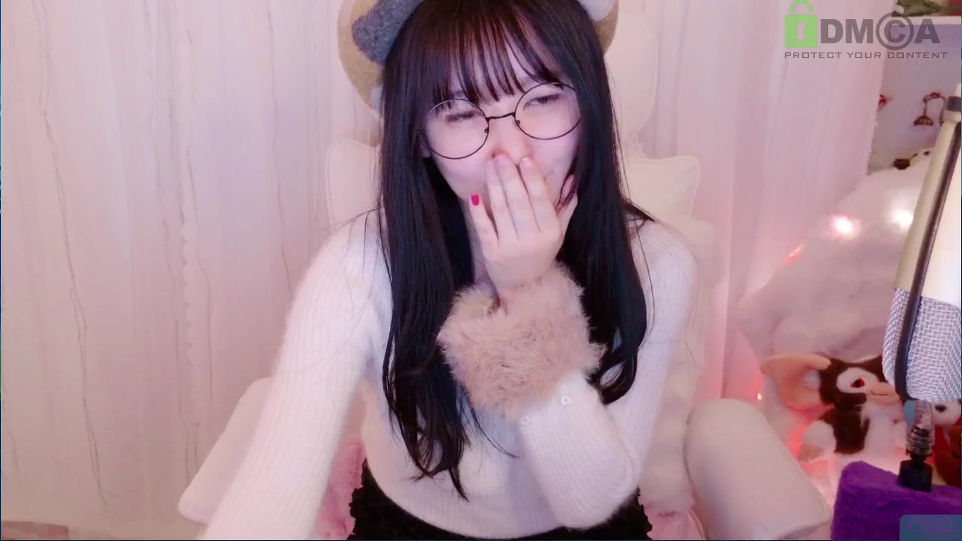 Gallery image thumbnail from meowpafupafu's myfreecams stream on, 03/15/2025, 06:22 image 8 of 20