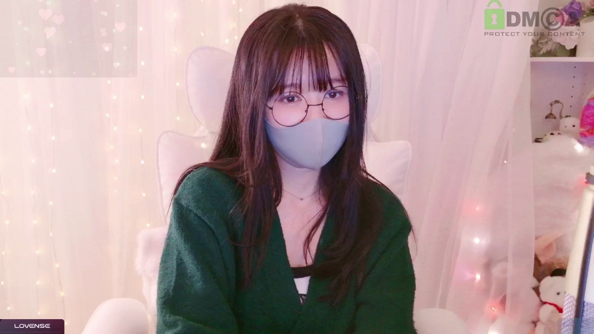 Gallery image thumbnail from meowpafupafu's myfreecams stream on, 03/16/2025, 08:53 image 14 of 20