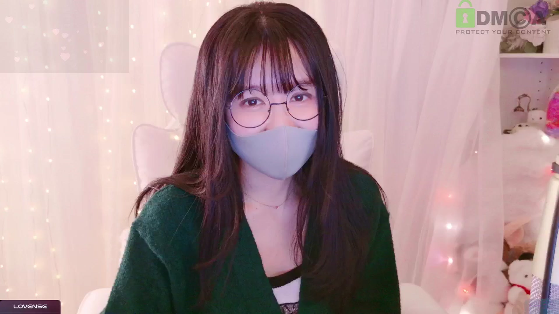 Gallery image thumbnail from meowpafupafu's myfreecams stream on, 03/16/2025, 08:53 image 12 of 20