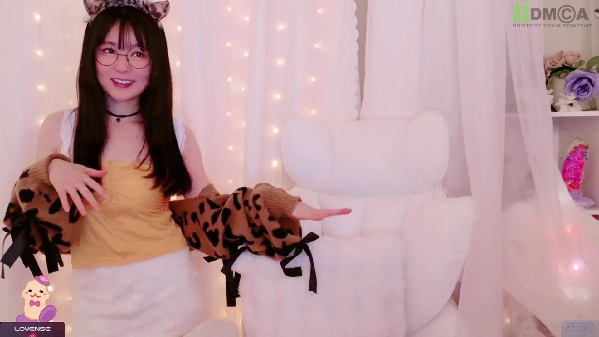 Gallery image thumbnail from meowpafupafu's myfreecams stream on, 03/22/2025, 05:49 image 14 of 20